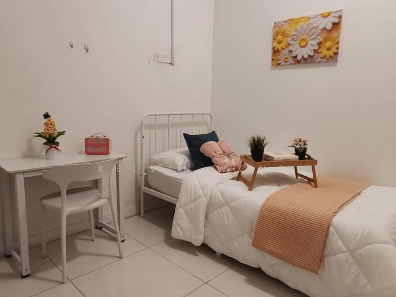 Service Residence for Sale at Skypod Residence - Kelvin Wong - Bedroom - PropertyGuru.com.my