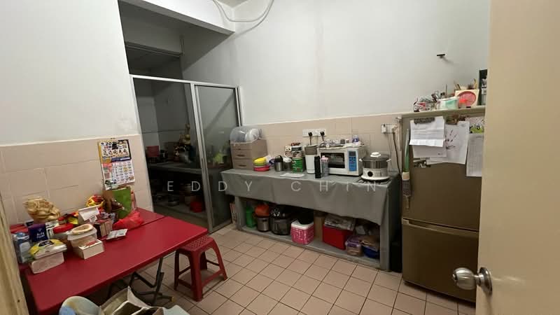 2.5-storey Terraced House for Sale in Balakong (Selangor) - Eddy Chin - Kitchen - PropertyGuru.com.my