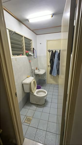 2.5-storey Terraced House for Sale in Balakong (Selangor) - Eddy Chin - Bathroom - PropertyGuru.com.my