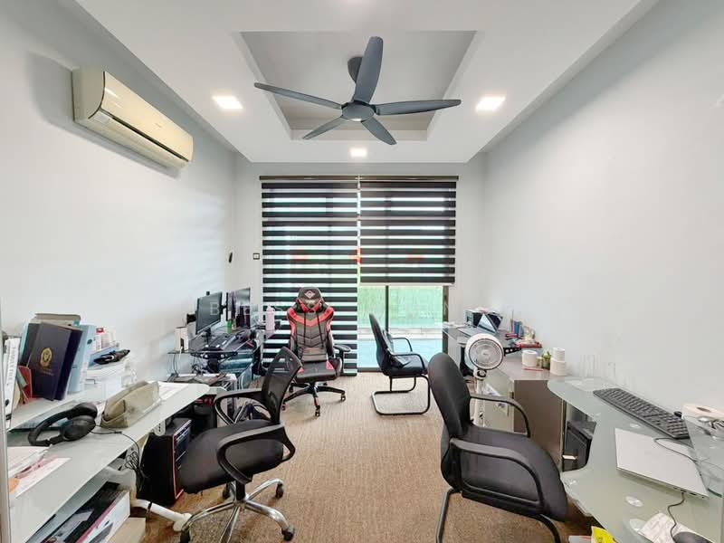 2-storey Terraced House for Sale in Johor Bahru (Johor) - Bess Wong - Study - PropertyGuru.com.my