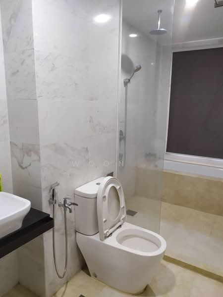 Condominium for Sale at Silverscape Residences - Woon . - Bathroom - PropertyGuru.com.my