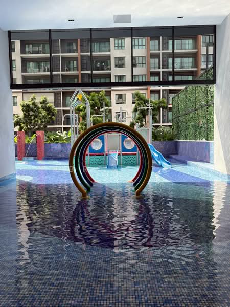 Condominium for Rent at Residensi Astrea - Ambrose Too - Pool - PropertyGuru.com.my