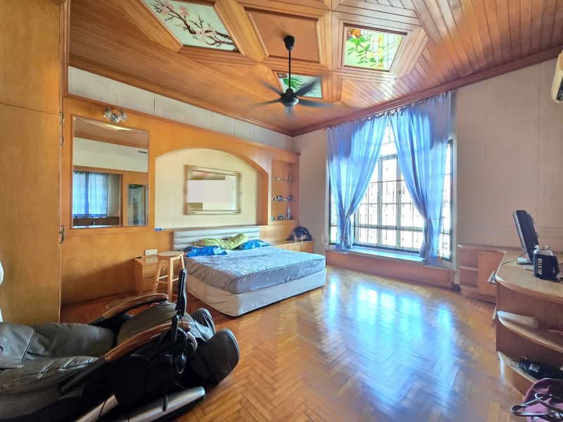 Semi-Detached House for Sale in Taman Redang (Johor Bahru) - Kok Hui - Bedroom - PropertyGuru.com.my