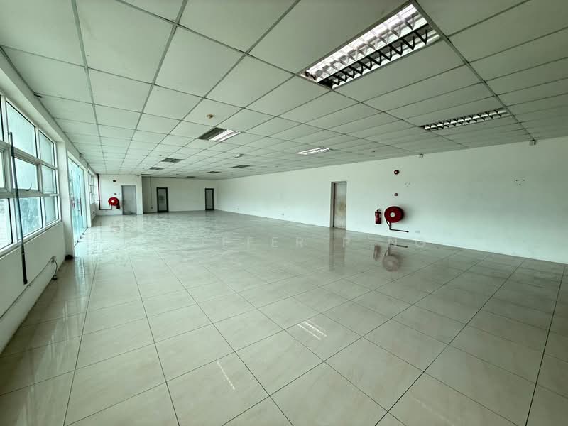 Factory for Rent in Kawasan Perindustrian Kapar Bestari (Kapar) - Jeniffer P'ng - Interior - PropertyGuru.com.my