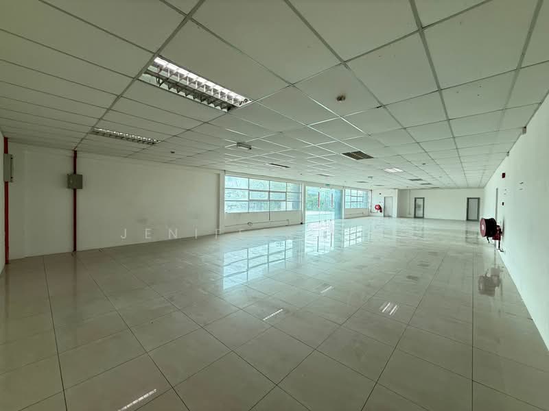 Factory for Rent in Kawasan Perindustrian Kapar Bestari (Kapar) - Jeniffer P'ng - Interior - PropertyGuru.com.my