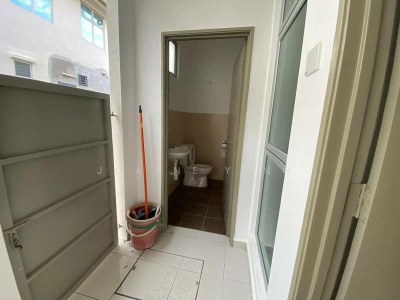 2-storey Terraced House for Sale in Skudai (Johor) - Joanne Yong - Bathroom - PropertyGuru.com.my