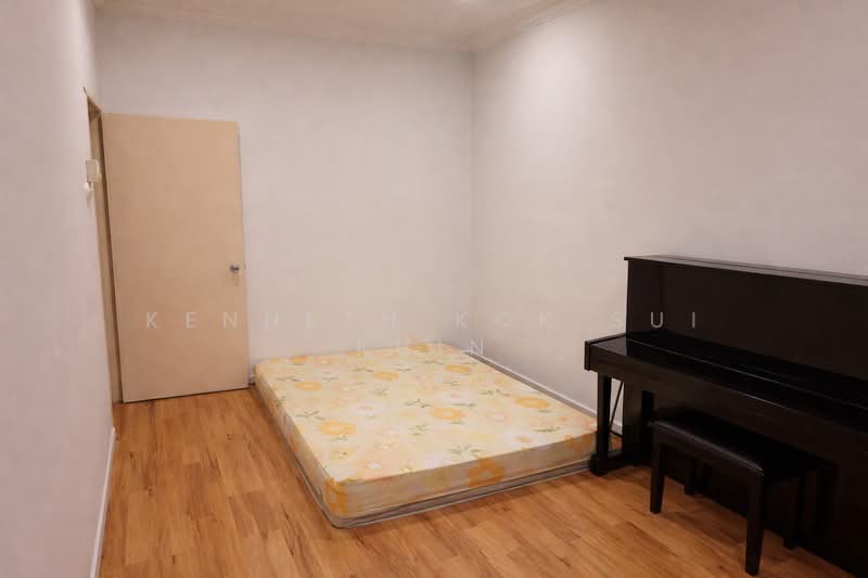 Bandar Putra Permai untuk Untuk Dijual - RM 580,000, Mac 2026 - Bedroom - PropertyGuru.com.my