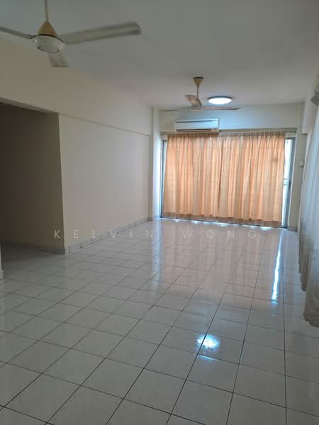 Sri Desa untuk Untuk Disewa - RM 1,400 /bulan, Mac 2026 - Living Room - PropertyGuru.com.my