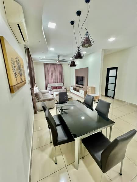 M Condominium @ Larkin untuk Untuk Disewa - RM 2,500 /bulan, Mac 2026 - Living Room - PropertyGuru.com.my
