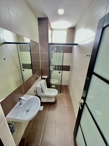 M Condominium @ Larkin untuk Untuk Disewa - RM 2,500 /bulan, Mac 2026 - Bathroom - PropertyGuru.com.my