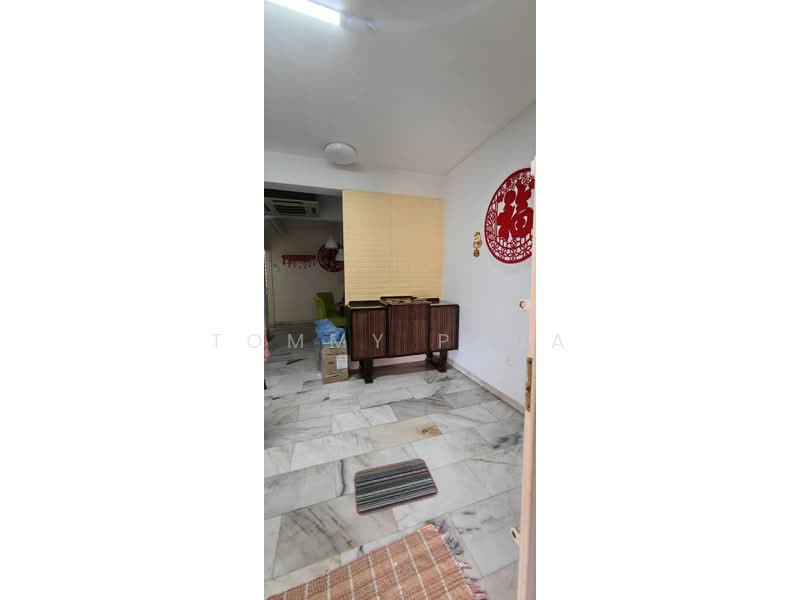 2-storey Terraced House for Rent in Taman Johor Jaya (Johor Bahru) - Tommy Phua - Living Room - PropertyGuru.com.my