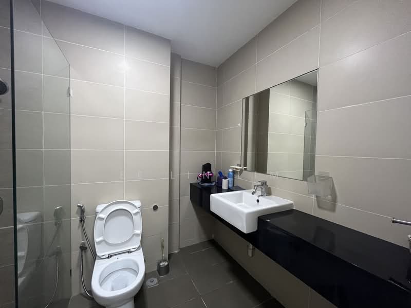 Condominium for Rent at Tropicana Bay Residences - Ee Lin Lim - Bathroom - PropertyGuru.com.my