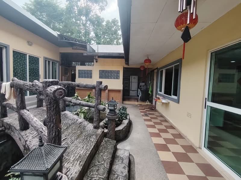 Semi-Detached House for Sale in SS 3, Taman Universiti (Petaling Jaya) - James Law - Exterior - PropertyGuru.com.my