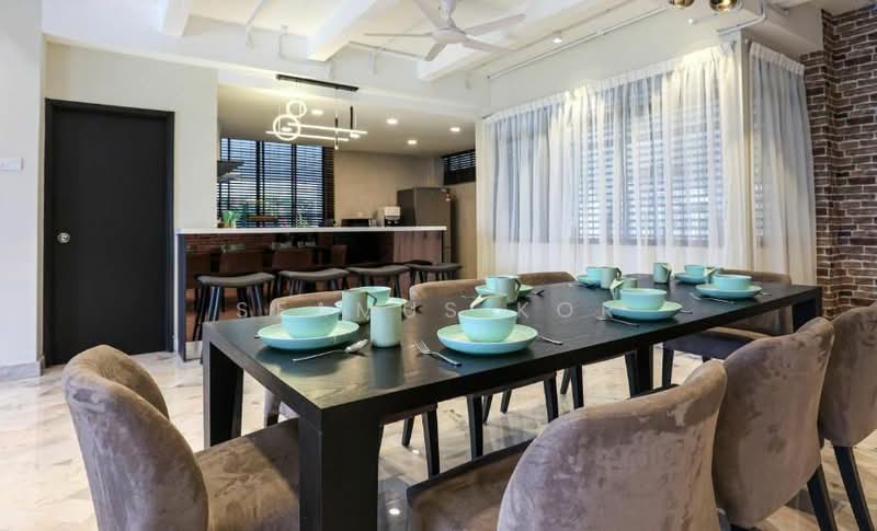 Taman Tasik Semenyih untuk Untuk Disewa - RM 11,000 /bulan, Mac 2026 - Kitchen - PropertyGuru.com.my