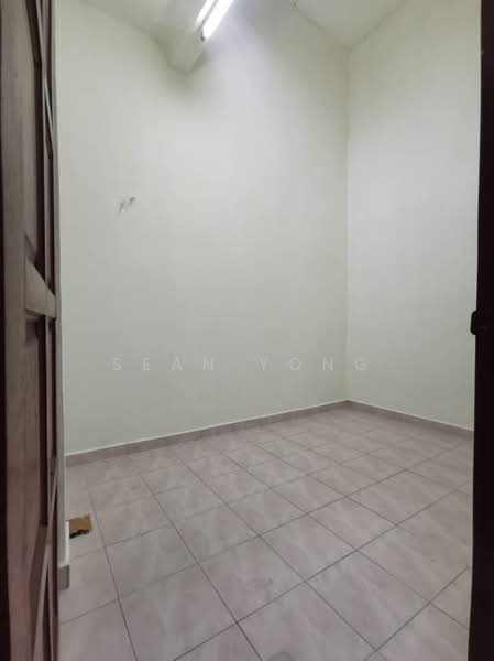 1-storey Terraced House for Sale in Taman Selayang Jaya (Selayang) - Sean Yong - Interior - PropertyGuru.com.my