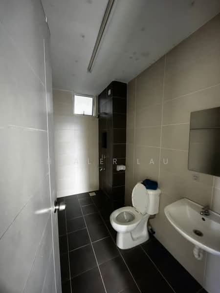 Apartment for Sale at East Bay (Seri Bayan) - Healer Lau - PropertyGuru.com.my