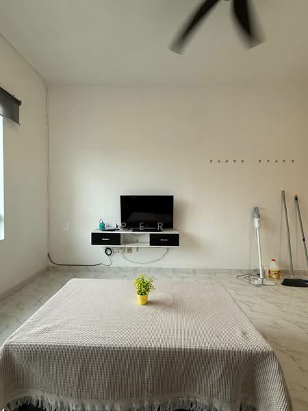 Apartment for Sale at Idaman Senibong - Jasper Tan - Living Room - PropertyGuru.com.my