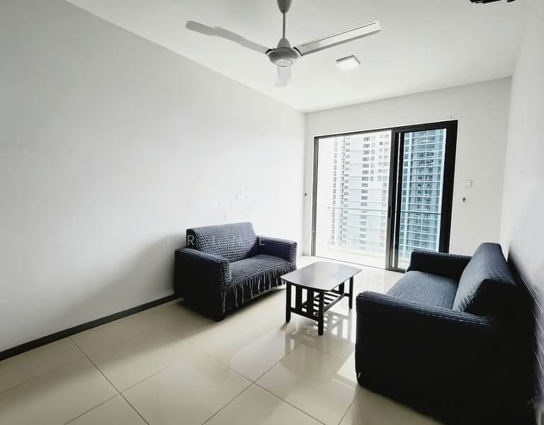 United Point (Residensi Berpadu) untuk Untuk Dijual - RM 540,000, Mac 2026 - Living Room - PropertyGuru.com.my