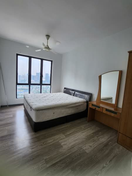 Service Residence for Sale at United Point (Residensi Berpadu) - Irine Yap - Bedroom - PropertyGuru.com.my