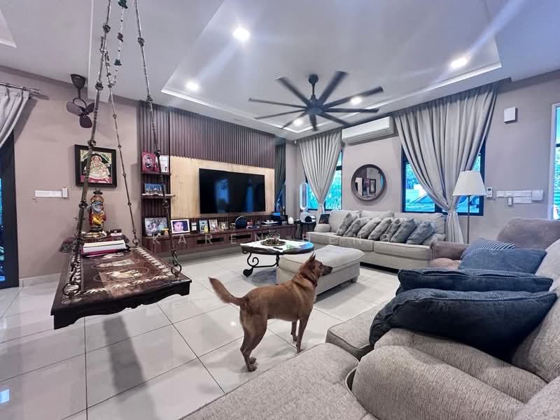 Cluster House for Sale in Johor Bahru (Johor) - Karen Heng - Living Room - PropertyGuru.com.my