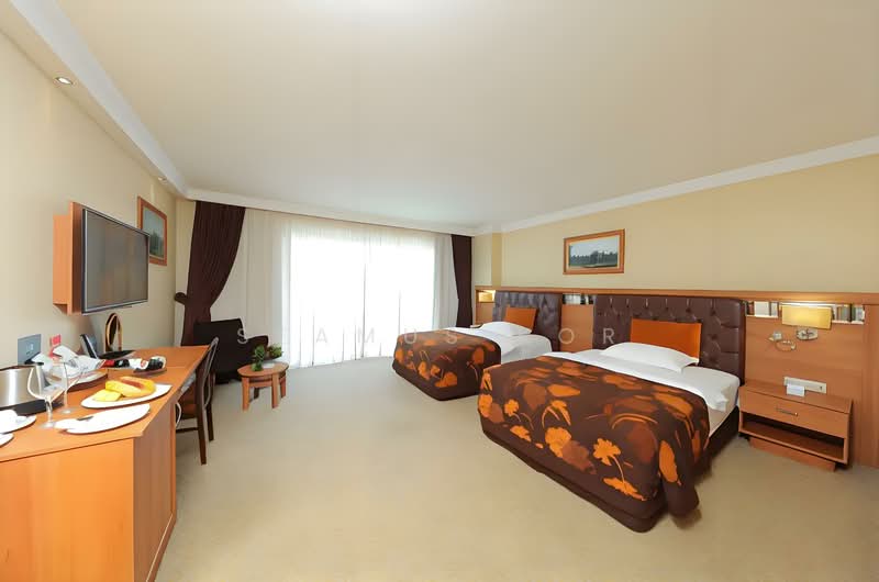 Hotel / Resort for Rent in Bandar Pelancongan Pantai Kijal (Kijal) - Seamus Kor - Bedroom - PropertyGuru.com.my