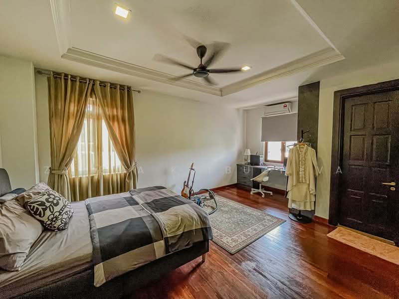 Precinct 10 untuk Untuk Dijual - RM 2,850,000, Mac 2026 - Bedroom - PropertyGuru.com.my