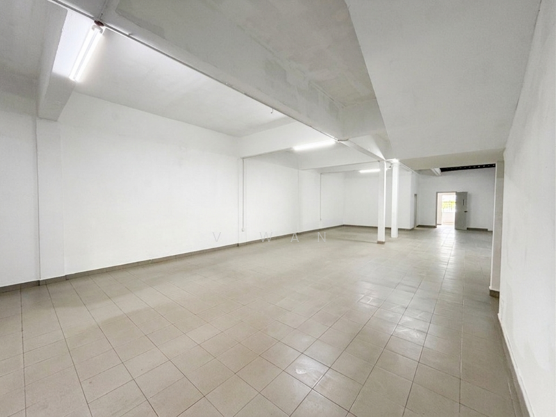 Shop for Rent in Petaling Jaya (Selangor) - V Wan - Interior - PropertyGuru.com.my