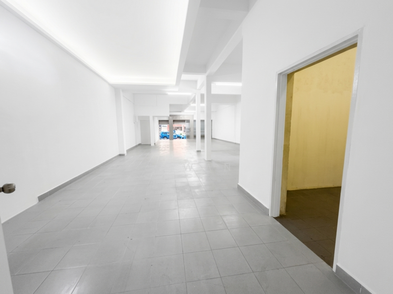 Shop for Rent in Petaling Jaya (Selangor) - V Wan - Interior - PropertyGuru.com.my