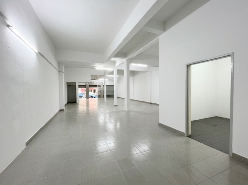 Shop for Rent in Petaling Jaya (Selangor) - V Wan - Interior - PropertyGuru.com.my
