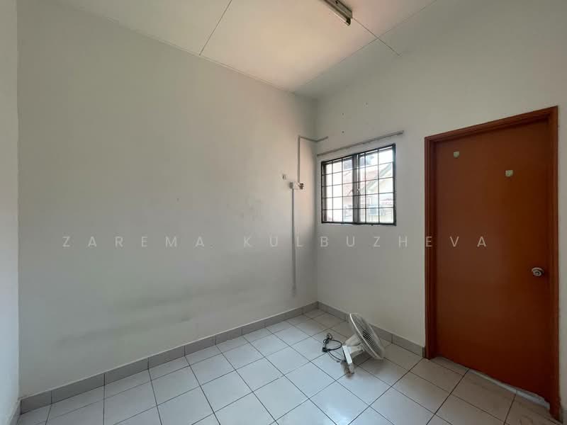 2-storey Terraced House for Sale in Kajang (Selangor) - Zarema Kulbuzheva - Interior - PropertyGuru.com.my