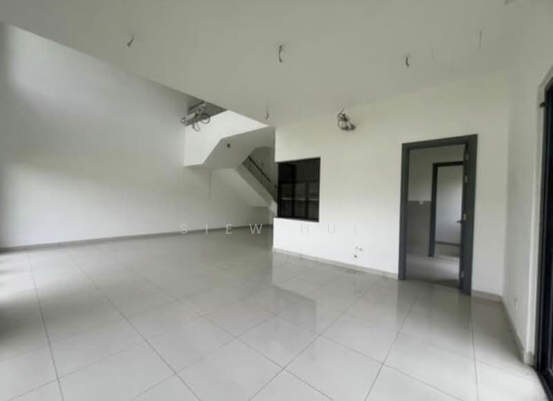 Semi-Detached House for Sale in Taman Molek (Johor Bahru) - Siew Hui - Interior - PropertyGuru.com.my