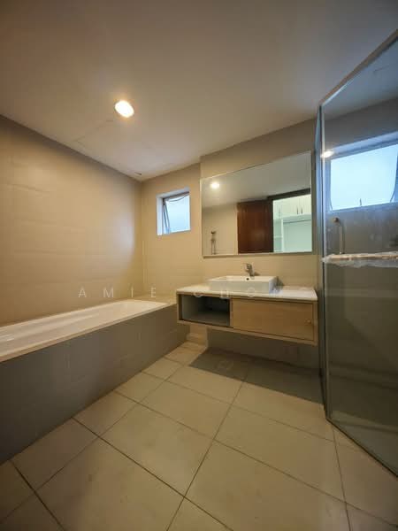 For Sale - Damaipuri