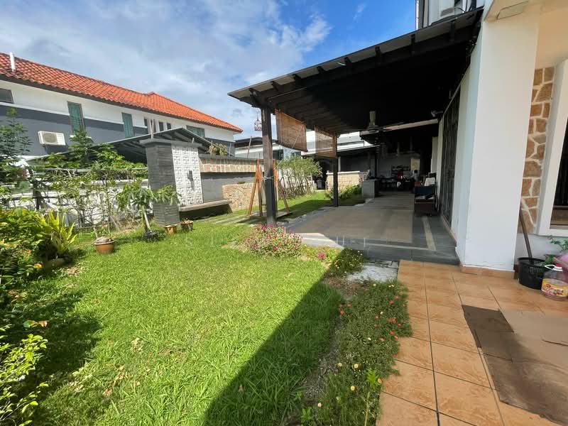 Semi-Detached House for Sale in Taman Impian Emas (Skudai) - Siew Hui - Exterior - PropertyGuru.com.my