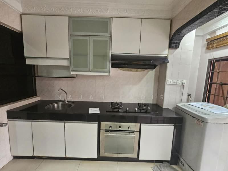 Untuk Disewa - Precinct 8