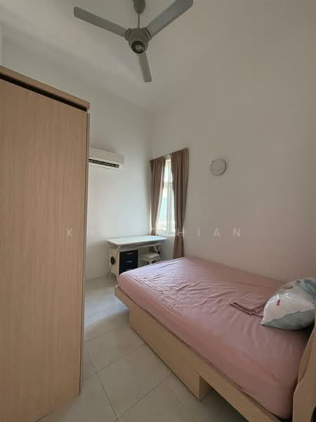 Condominium for Rent at Bayswater Resort Condominium - Khai Shian - Bedroom - PropertyGuru.com.my