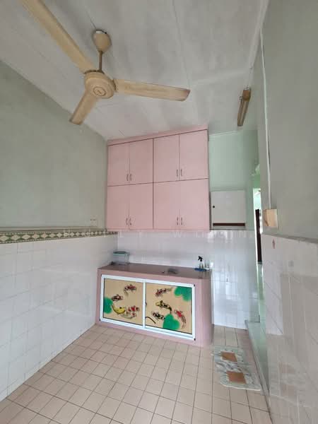 1-storey Terraced House for Rent in Taman Puteri Wangsa (Ulu Tiram) - Huily Woon - Kitchen - PropertyGuru.com.my