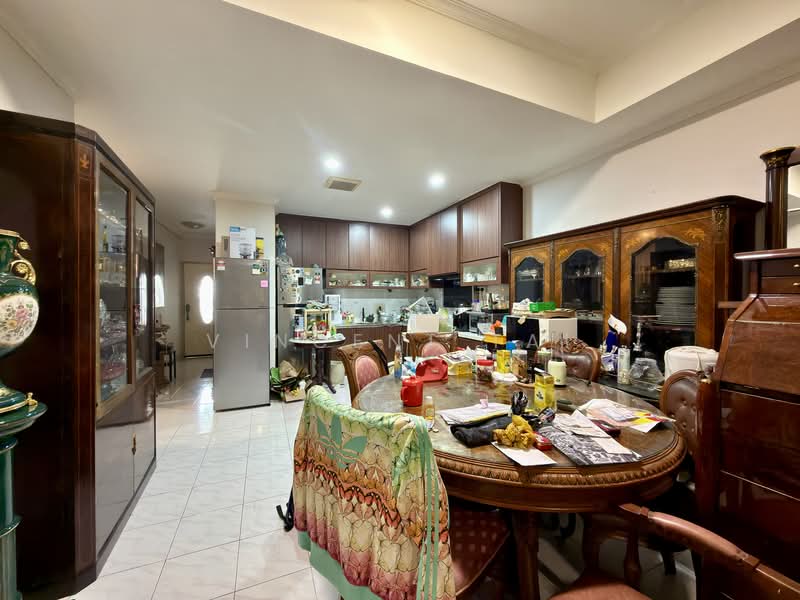 Townhouse for Sale in Country Heights (Kajang) - Vincent Tai - Kitchen - PropertyGuru.com.my