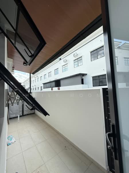 Eco Botanic Alltenborough untuk Untuk Disewa - RM 5,800 /bulan, Mac 2026 - Balcony - PropertyGuru.com.my
