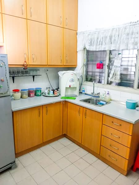 Terraced House for Sale in Puchong (Selangor) - Aaron Wong - Kitchen - PropertyGuru.com.my