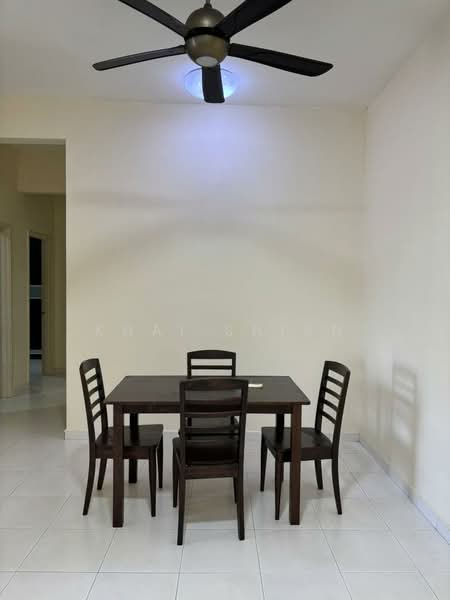 Untuk Disewa - One World 2 (1-Sky)