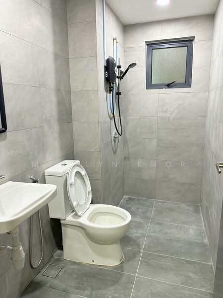 Armani Residence untuk Untuk Dijual - RM 750,000, Mac 2026 - Bathroom - PropertyGuru.com.my