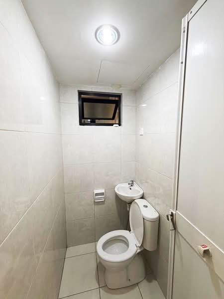 Condominium for Rent at TRI PINNACLE - Jerry Tan - Bathroom - PropertyGuru.com.my