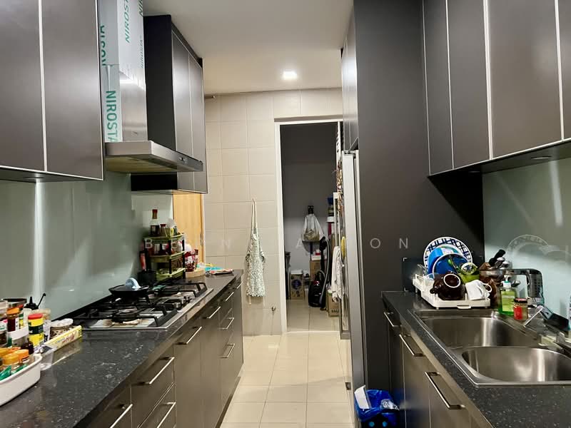 Servis Apartment untuk Dijual di Damansara City Residency (DC Residensi) - Bernisa Bon - Kitchen - PropertyGuru.com.my