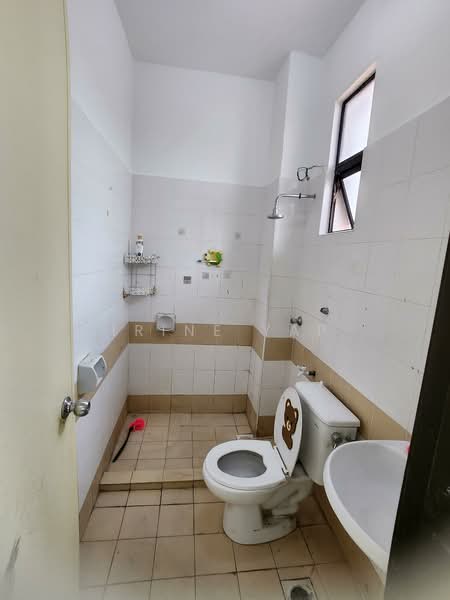 2-storey Terraced House for Sale in Ampang Saujana (Ampang) - Irine Yap - Bathroom - PropertyGuru.com.my