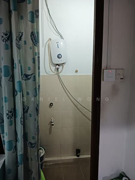 Flat for Sale at Taman Seri Orkid - Daniel Wong - Bathroom - PropertyGuru.com.my
