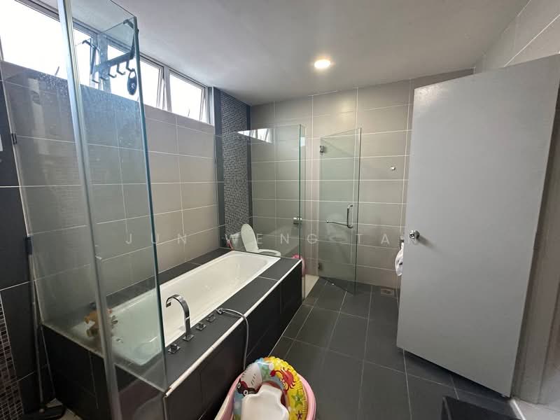 Terraced House for Rent in Iskandar Puteri (Nusajaya) (Johor) - Jun Weng Tan - Bathroom - PropertyGuru.com.my