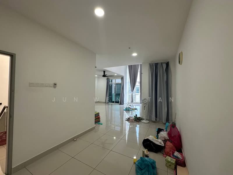 Terraced House for Rent in Iskandar Puteri (Nusajaya) (Johor) - Jun Weng Tan - Living Room - PropertyGuru.com.my