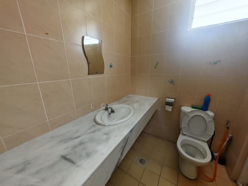 Desa Airmas Condominium untuk Untuk Disewa - RM 1,600 /bulan, Mac 2026 - Bathroom - PropertyGuru.com.my