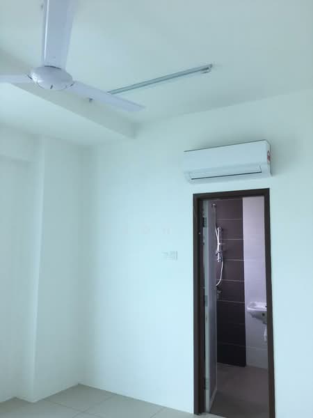 Berjaya Condominium untuk Untuk Disewa - RM 1,400 /bulan, Mac 2026 - Bathroom - PropertyGuru.com.my