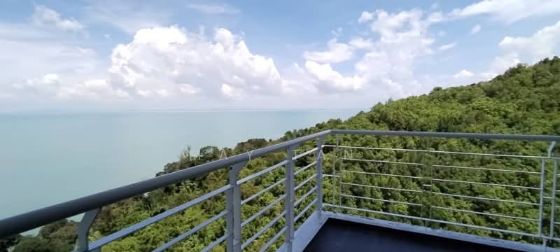 Kondominium untuk Dijual di Bayu Ferringhi Condominiums - May Tan - Balcony - PropertyGuru.com.my